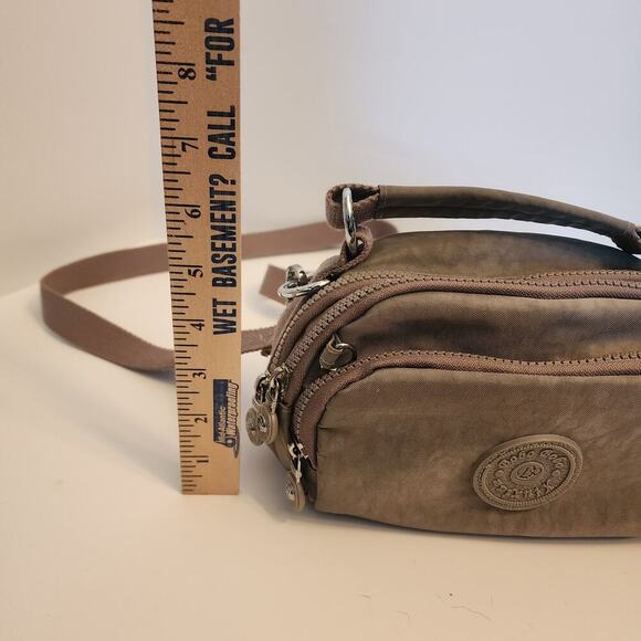 Bobo‎ Xiuxian Women's Olive Green Crossbody Bag - Picture 9 of 11